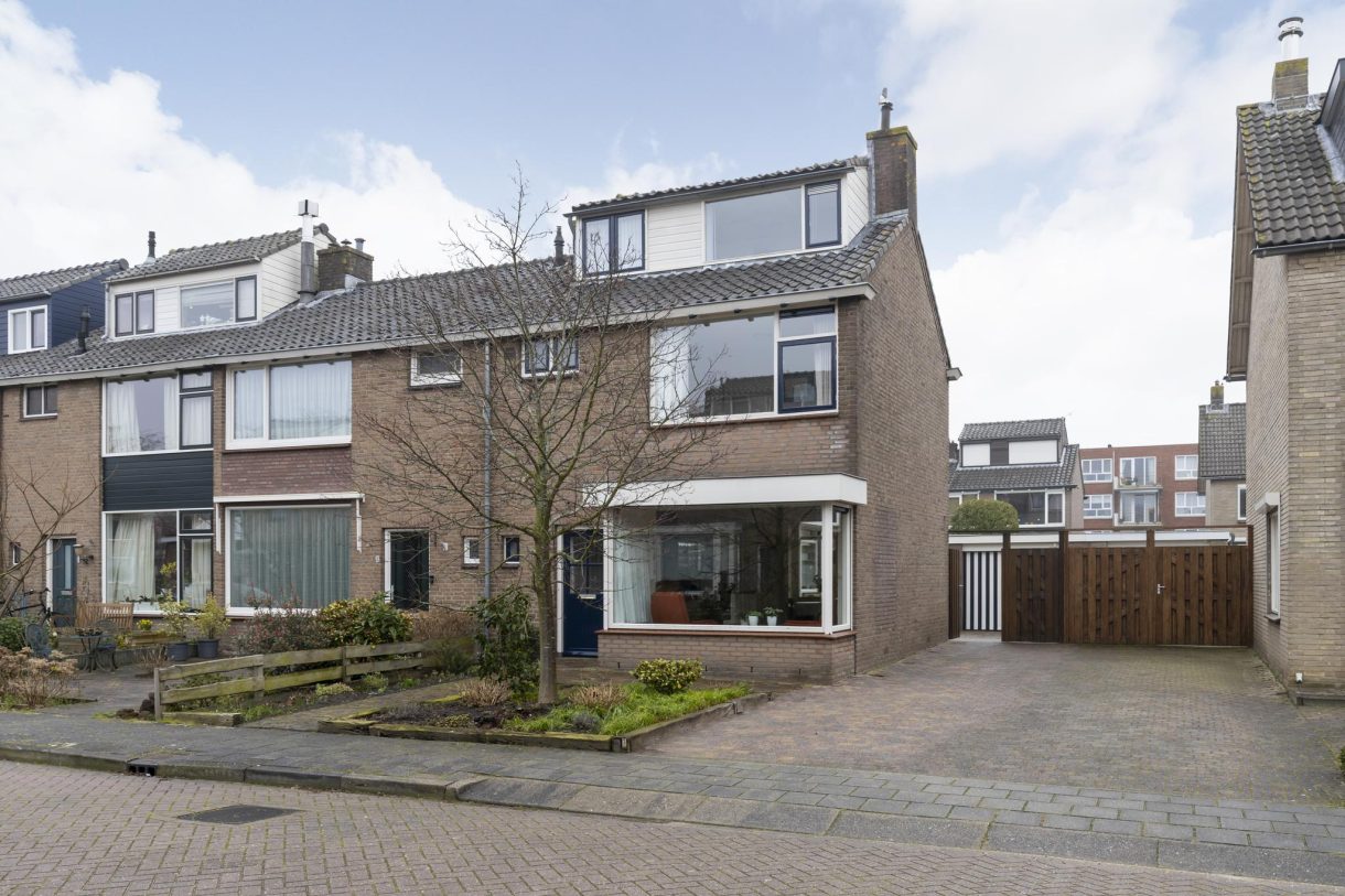 Te koop: Foto Woonhuis aan de van Halllaan 11 in Nieuwegein