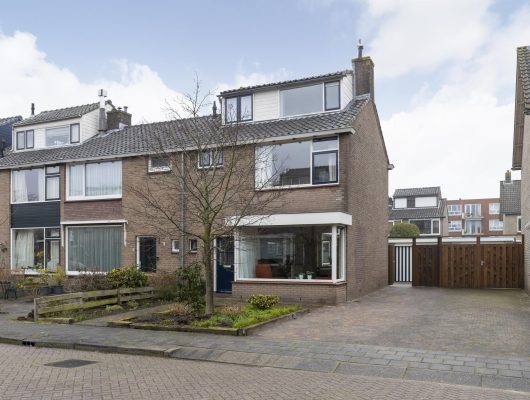 Hoofdfoto van Nieuwegein van Halllaan 11
