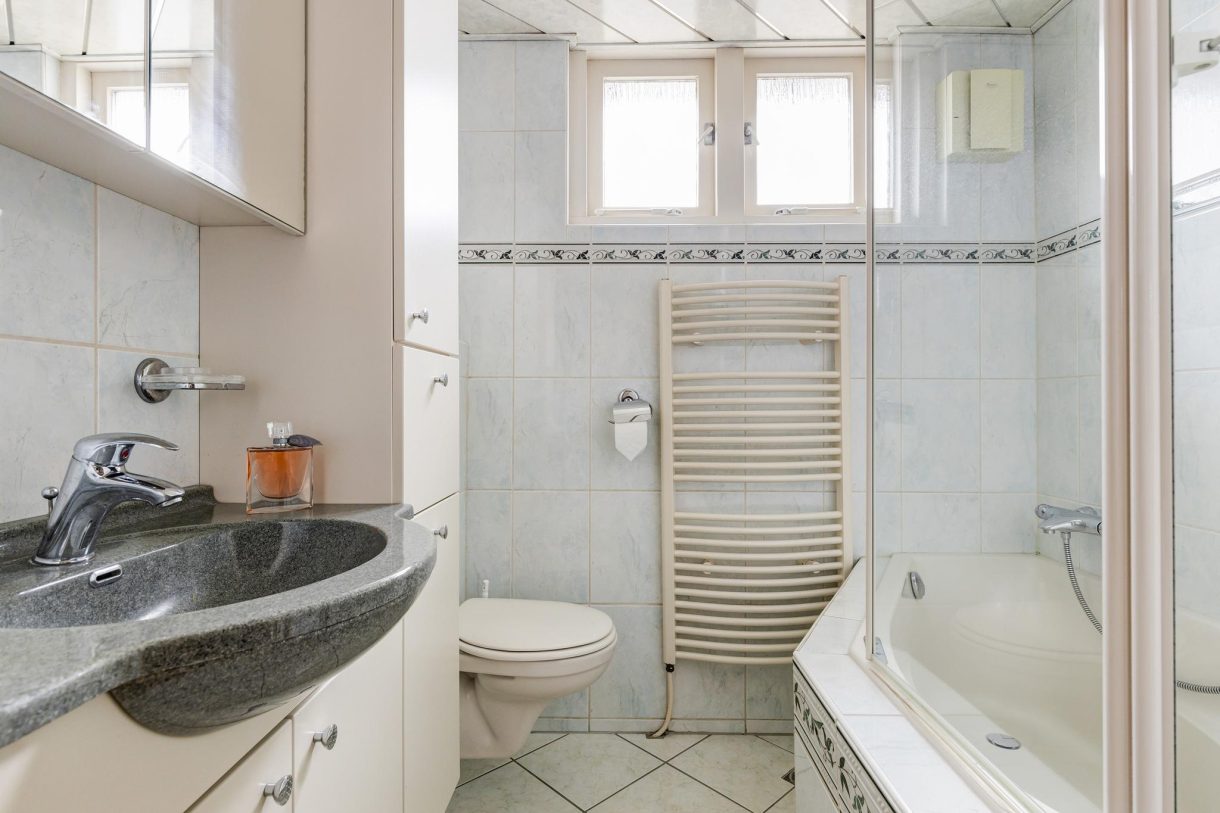 Te koop: Foto Woonhuis aan de van Halllaan 11 in Nieuwegein