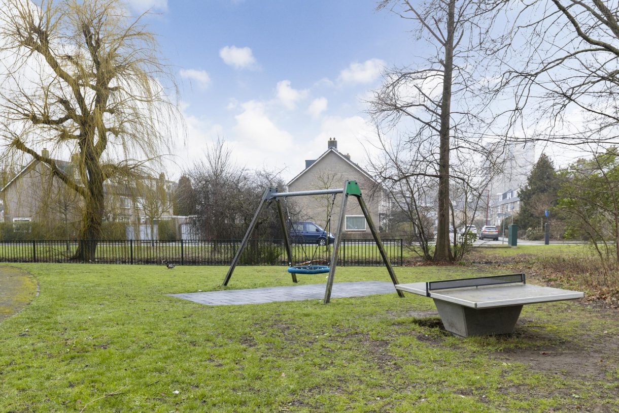 Te koop: Foto Woonhuis aan de van Halllaan 11 in Nieuwegein