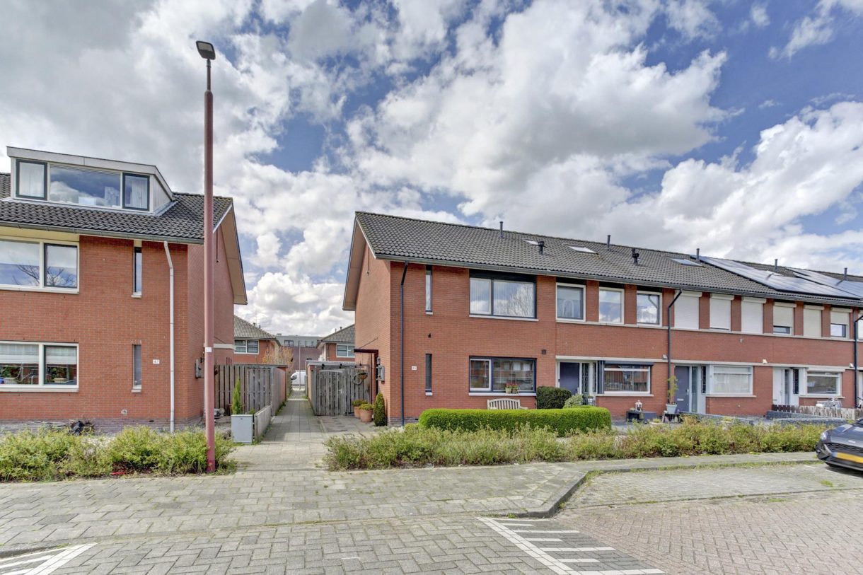 Te koop: Foto Woonhuis aan de Simon Vestdijkhove 49 in Nieuwegein