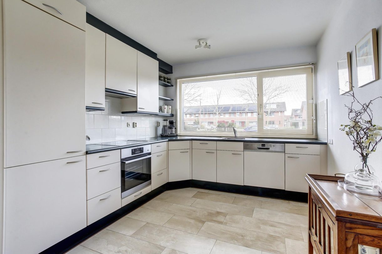 Te koop: Foto Woonhuis aan de Simon Vestdijkhove 49 in Nieuwegein