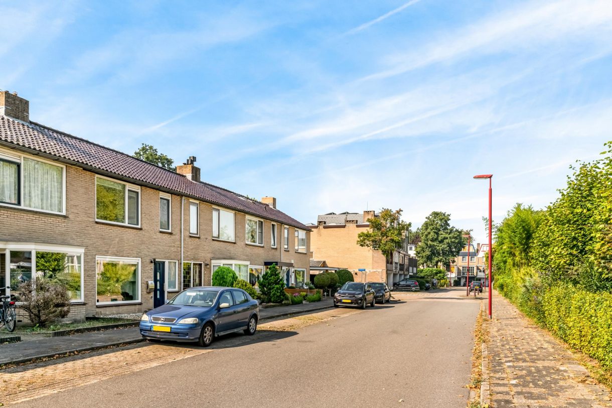 Te koop: Foto Woonhuis aan de Chabotlaan 17 in Nieuwegein