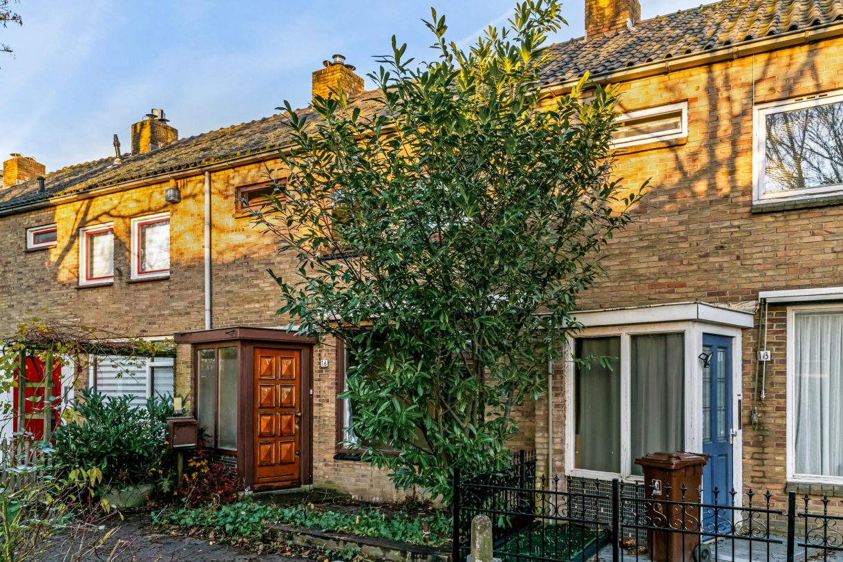 Te koop: Foto Woonhuis aan de Van Kleffenslaan 16 in Utrecht