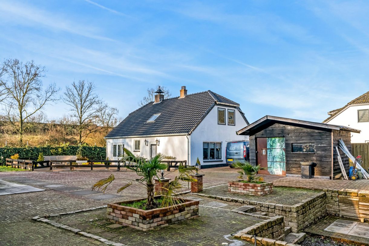 Te koop: Foto Woonhuis aan de Reinesteijnseweg 10 in Nieuwegein