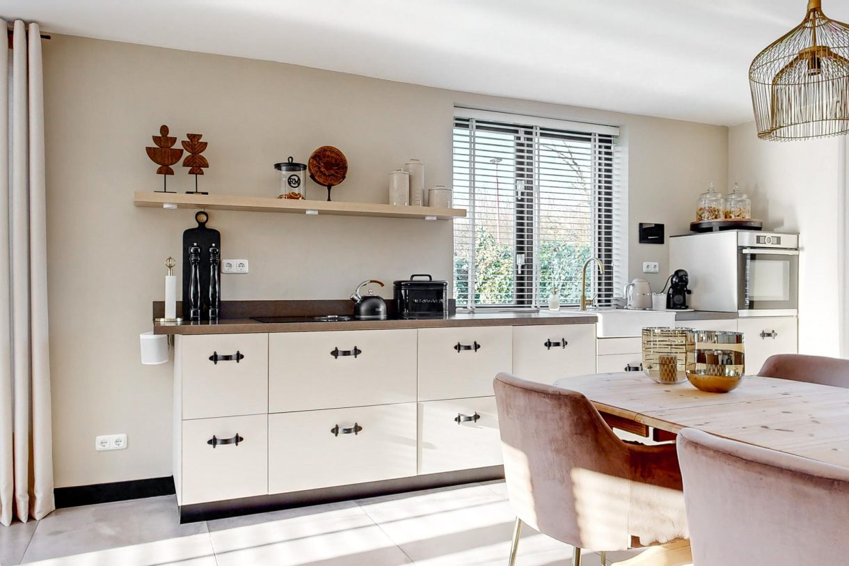 Te koop: Foto Woonhuis aan de Reinesteijnseweg 10 in Nieuwegein