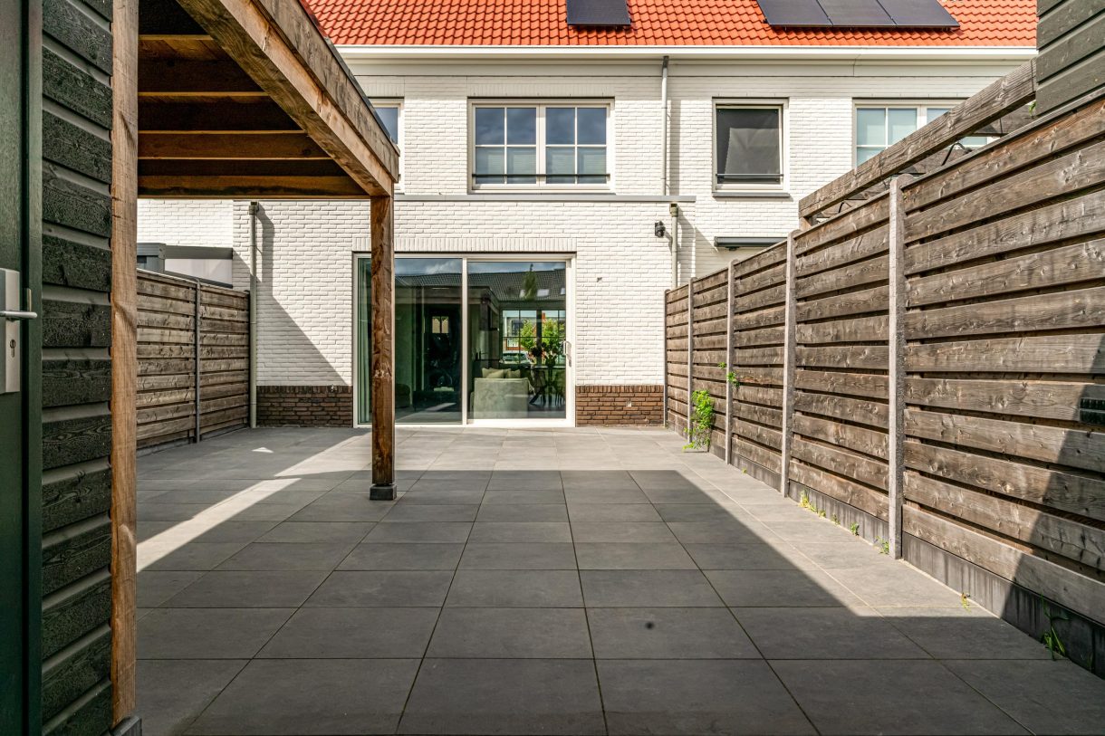 Te koop: Foto Woonhuis aan de Rozenhofstraat 6 in Hoef En Haag