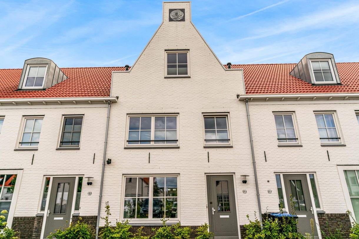 Te koop: Foto Woonhuis aan de Rozenhofstraat 6 in Hoef En Haag