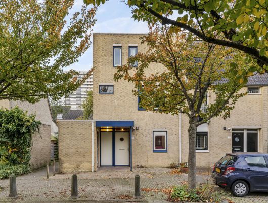 Hoofdfoto van Utrecht Bertha von Suttnerlaan 18